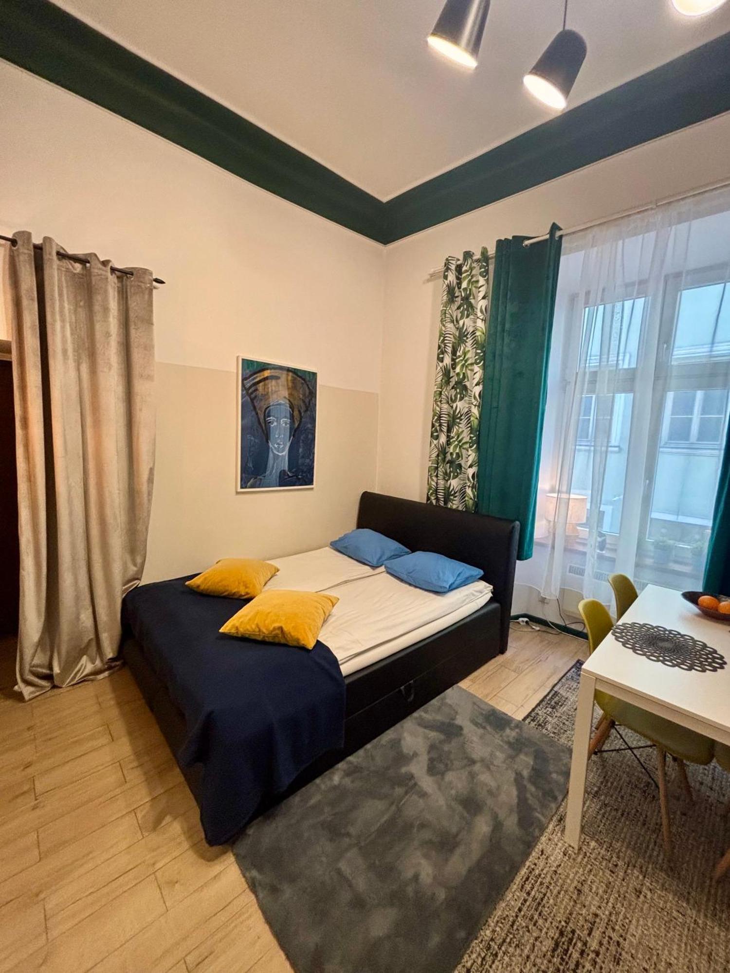 Vintage Senacka Apartaments Krakow Luaran gambar